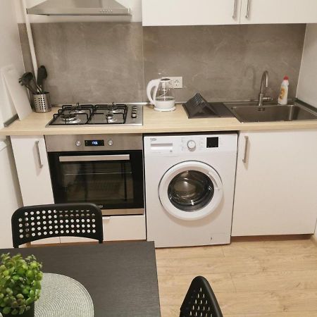 Modern Studio Debreceno, Self-Check-In, Free Parking クライペダ エクステリア 写真